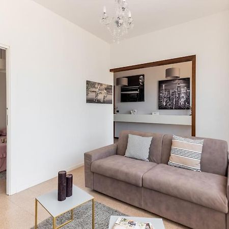 Apartament “Casa Moderna Con Parcheggio Privato” Imola Zewnętrze zdjęcie