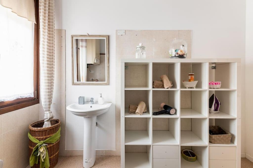 Apartament “Casa Moderna Con Parcheggio Privato” Imola Zewnętrze zdjęcie